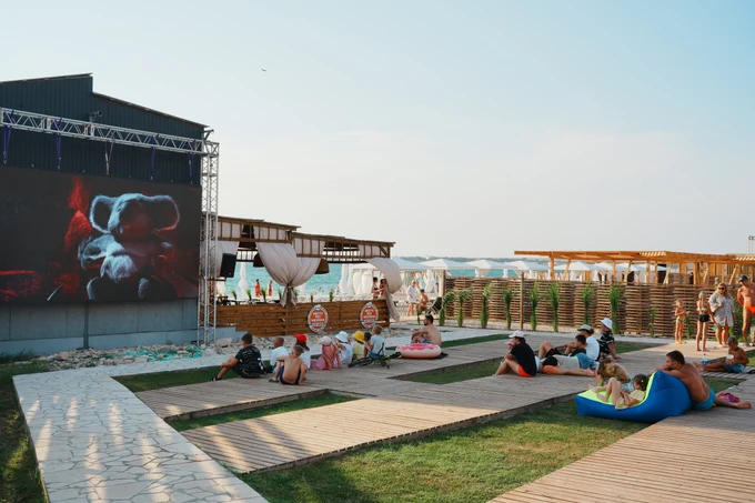 Фильмы на берегу моря