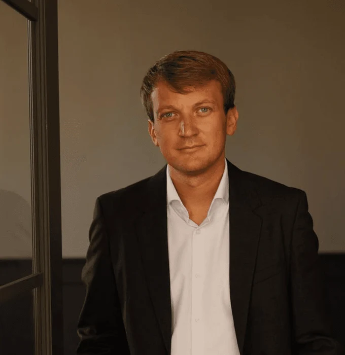 Карьера и предпринимательская деятельность