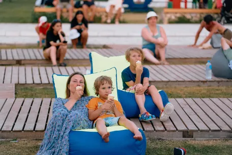 Кинотеатр под открытым небом